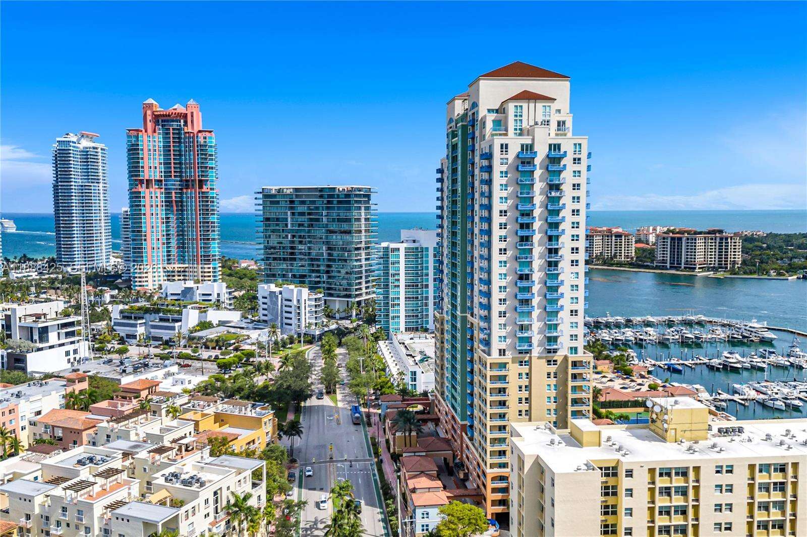 YACHT CLUB AT PORTOFINO - 90 Alton Rd, Miami Beach, FL 33139 | Picture 67