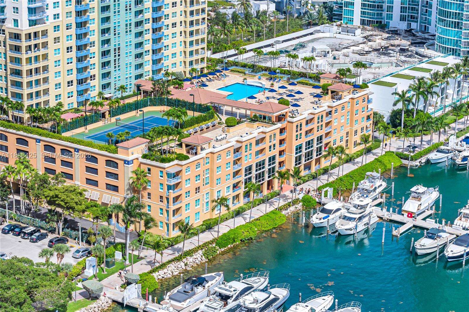 YACHT CLUB AT PORTOFINO - 90 Alton Rd, Miami Beach, FL 33139 | Picture 73