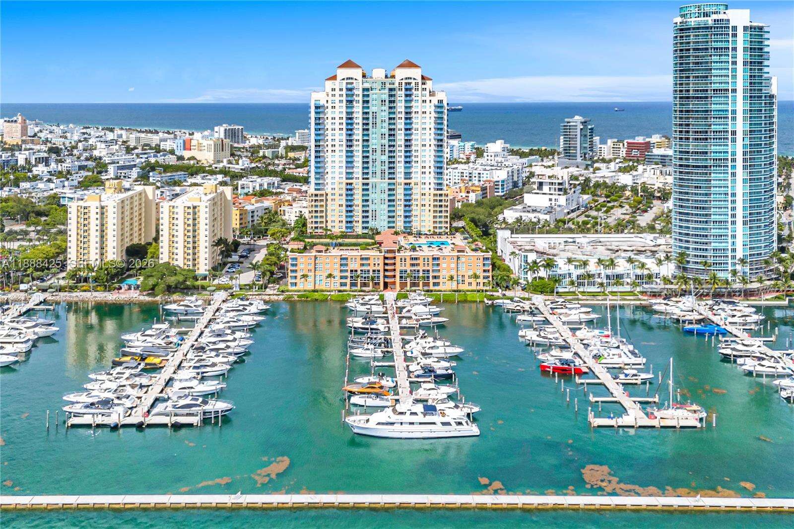 YACHT CLUB AT PORTOFINO - 90 Alton Rd, Miami Beach, FL 33139 | Picture 76