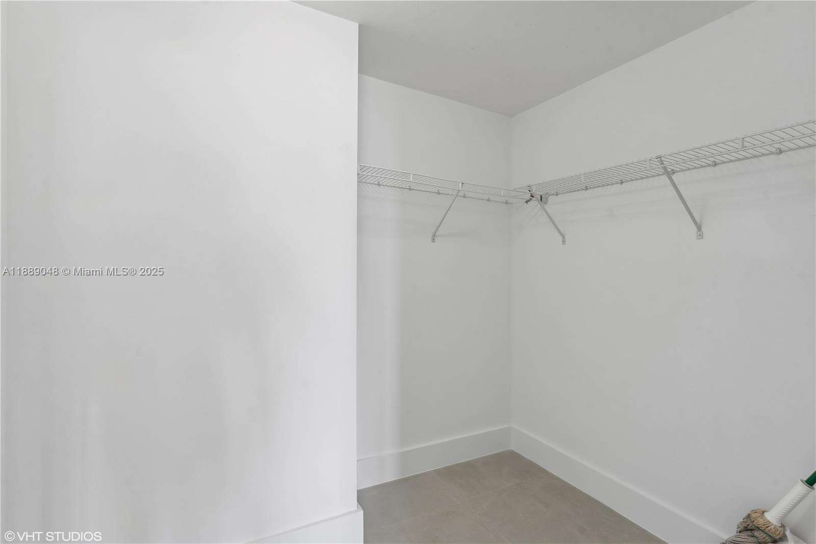 Vizcayne North at 244 Biscayne Blvd, Miami, FL 33132 - For Sale photo 22