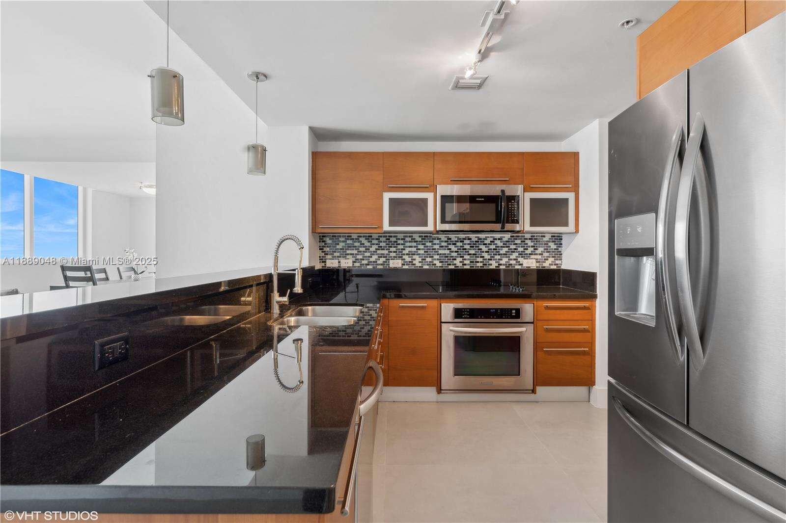 Vizcayne North at 244 Biscayne Blvd, Miami, FL 33132 - For Sale photo 9