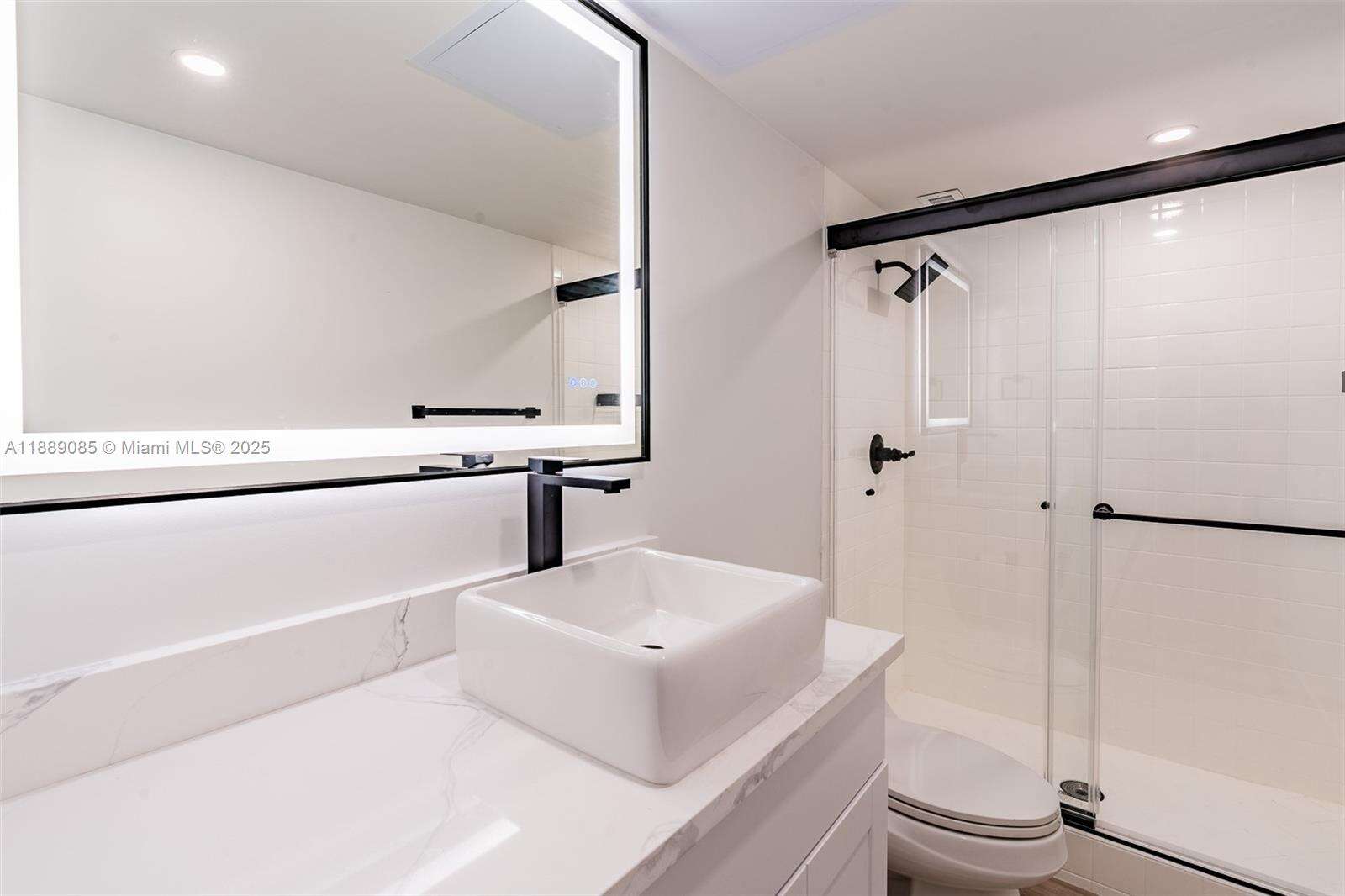 Parker Plaza at 2030 Ocean Dr, Hallandale Beach, FL 33009 - For Sale photo 12