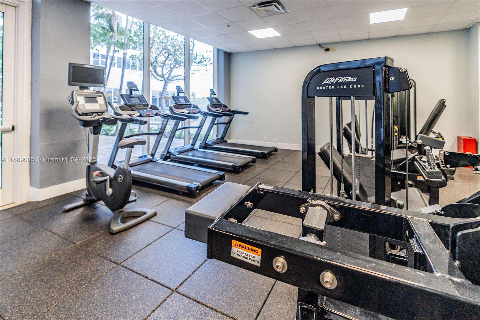 Parker Plaza at 2030 Ocean Dr, Hallandale Beach, FL 33009 - For Sale photo 29
