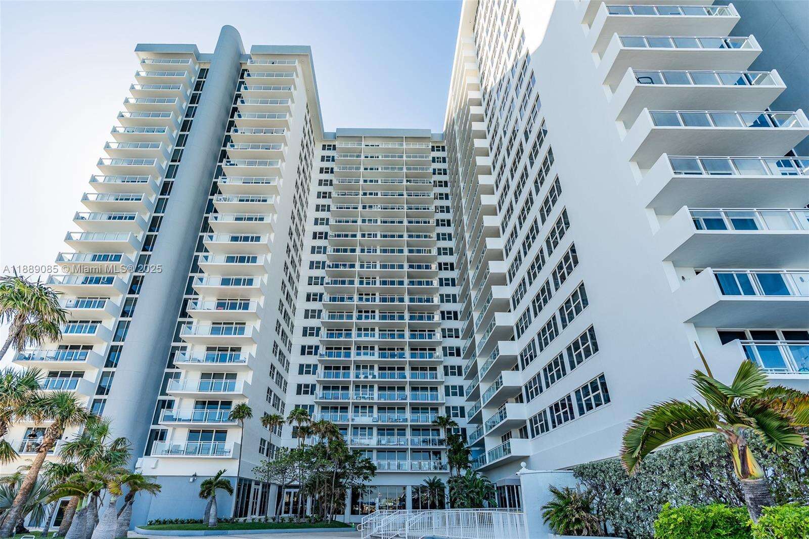 Parker Plaza at 2030 Ocean Dr, Hallandale Beach, FL 33009 - For Sale photo 31