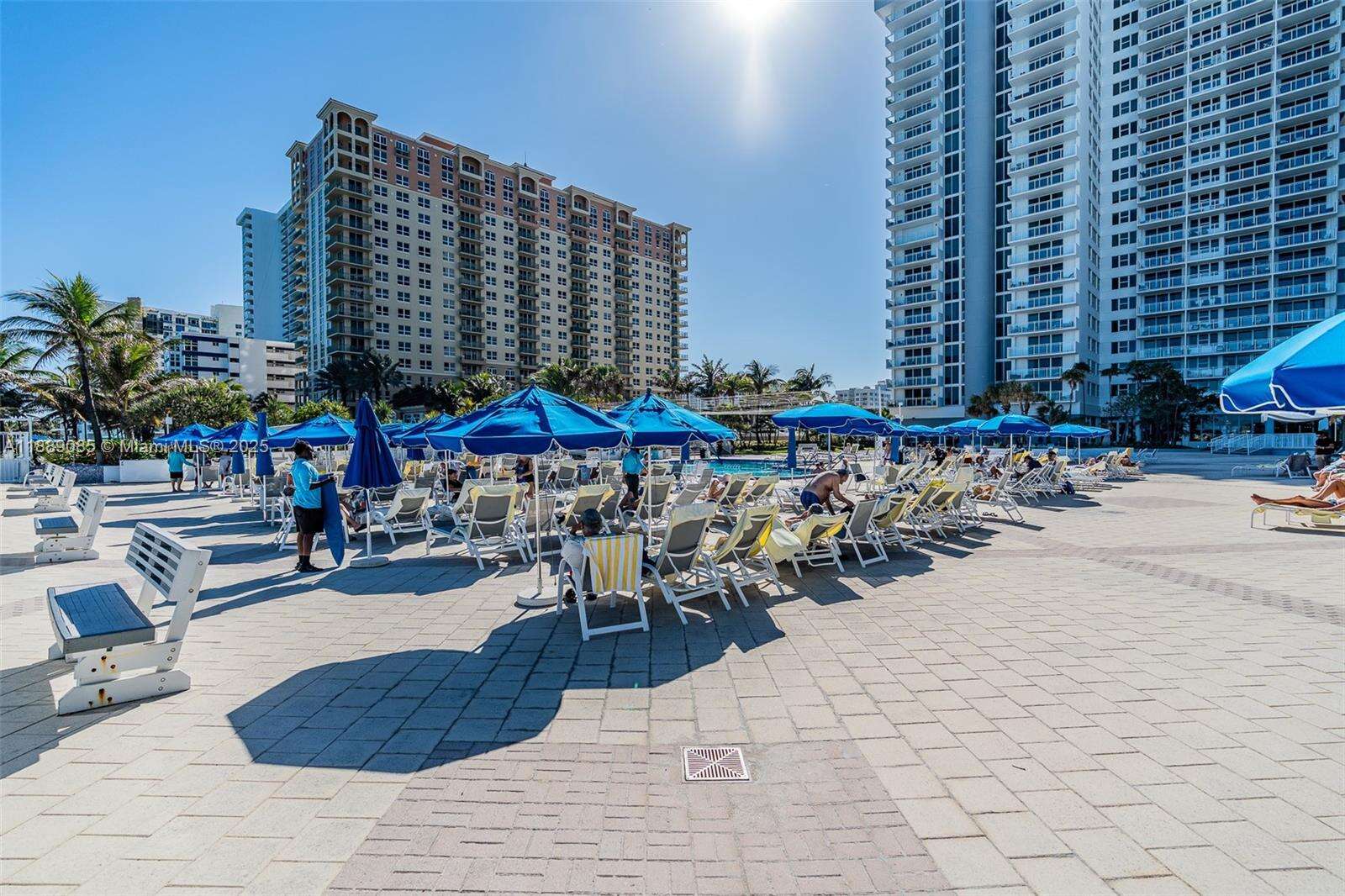 Parker Plaza at 2030 Ocean Dr, Hallandale Beach, FL 33009 - For Sale photo 33