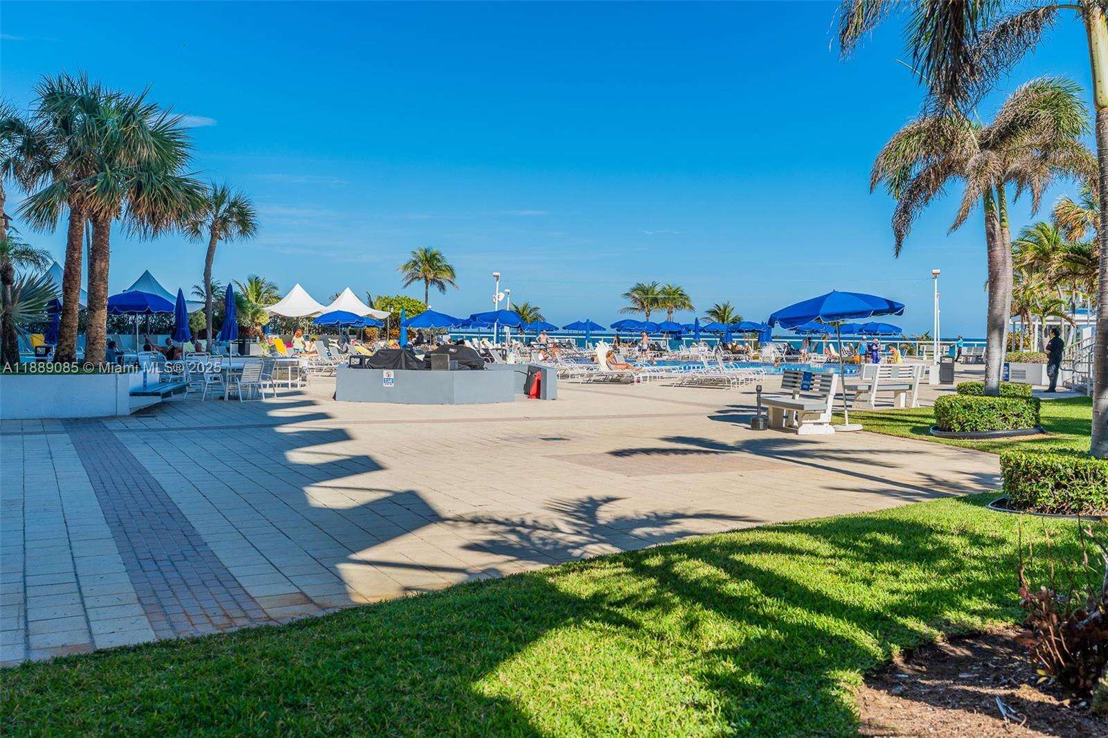 Parker Plaza at 2030 Ocean Dr, Hallandale Beach, FL 33009 - For Sale photo 34