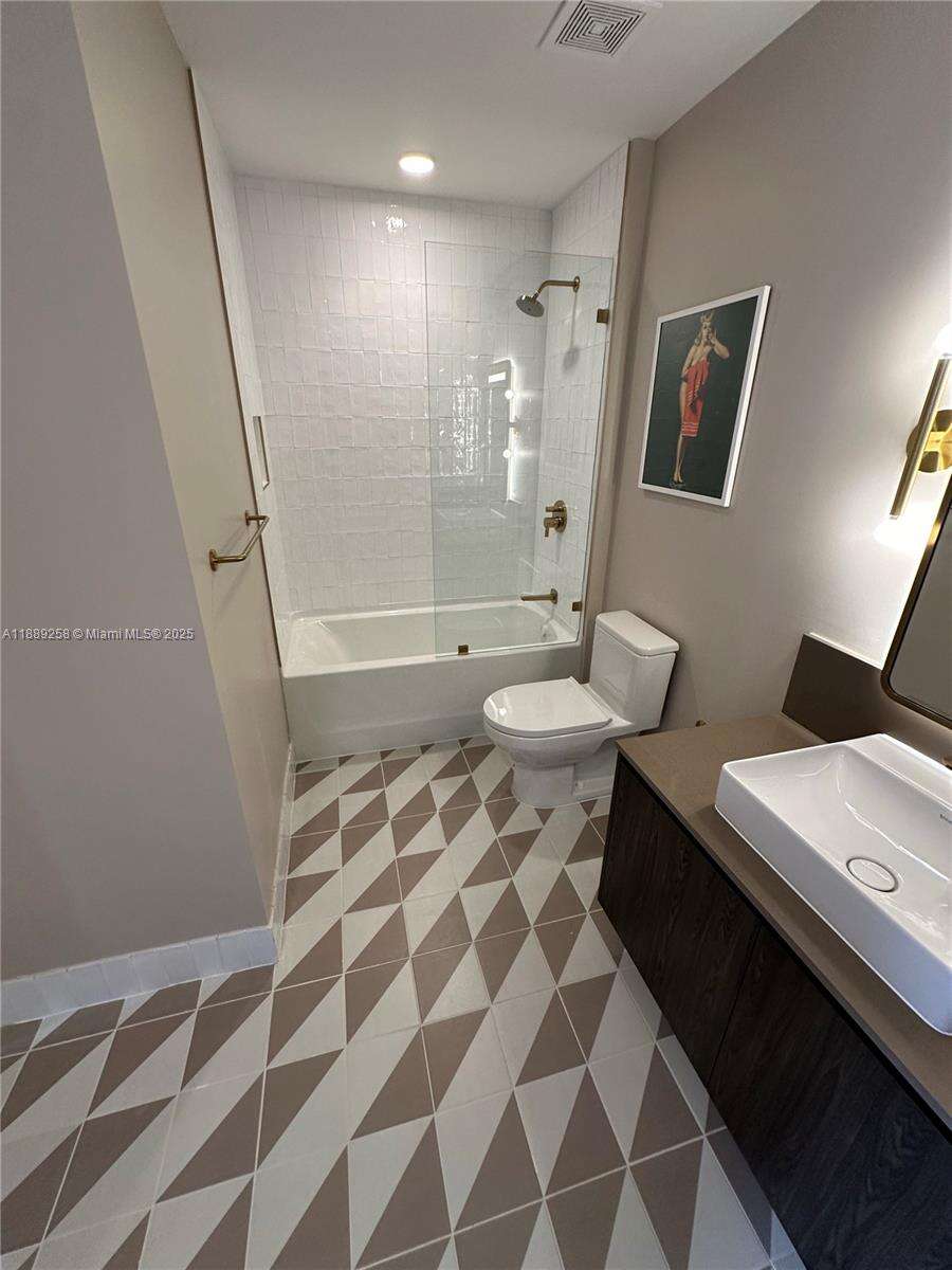 Natiivo | Gale Miami at 159 6 St, Miami, FL 33132 - For Sale photo 11