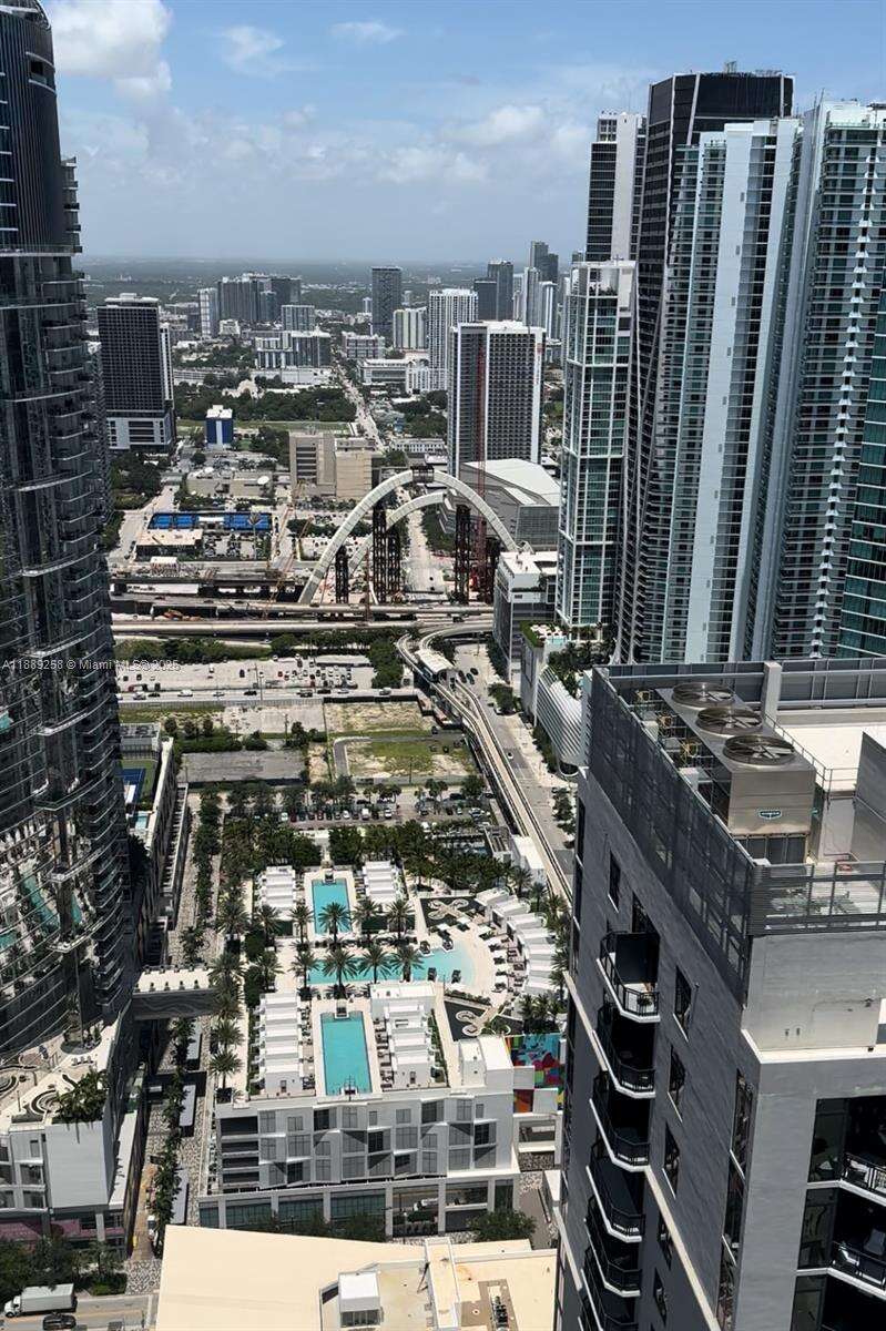 Natiivo | Gale Miami at 159 6 St, Miami, FL 33132 - For Sale photo 3