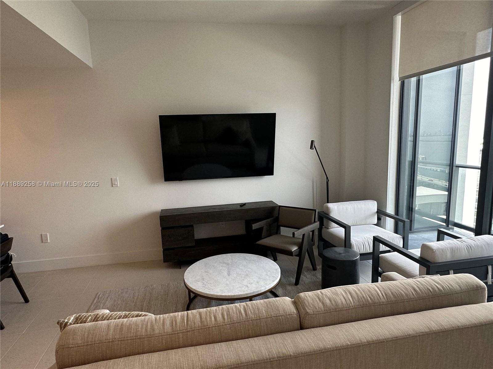 Natiivo | Gale Miami at 159 6 St, Miami, FL 33132 - For Sale photo 5