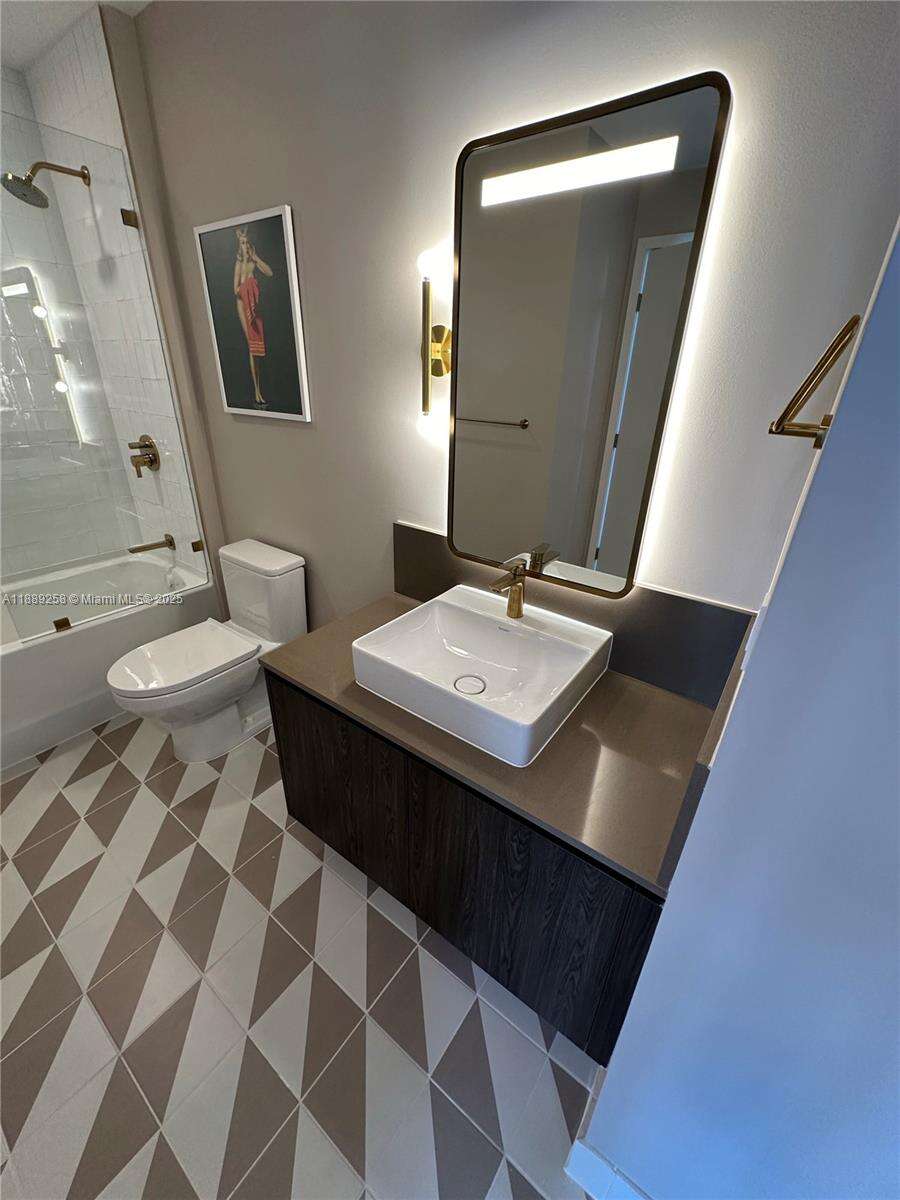 Natiivo | Gale Miami at 159 6 St, Miami, FL 33132 - For Sale photo 10