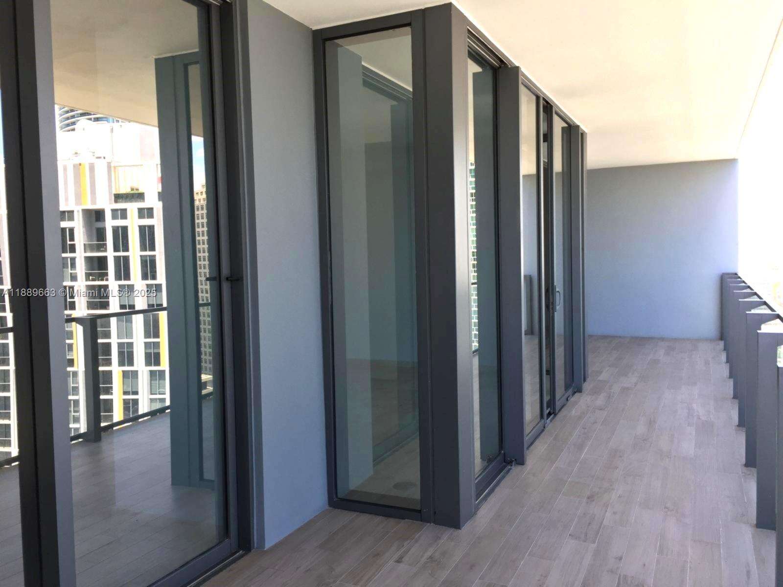 REACH - 68 6 St, Miami, FL 33131 | Picture 12