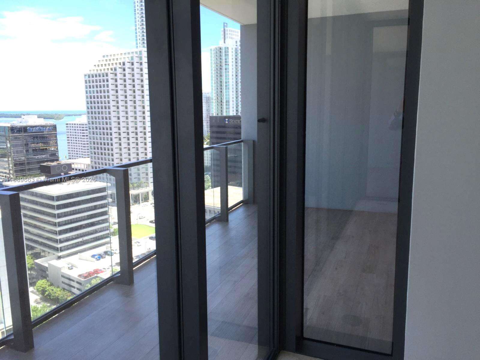 REACH - 68 6 St, Miami, FL 33131 | Picture 3