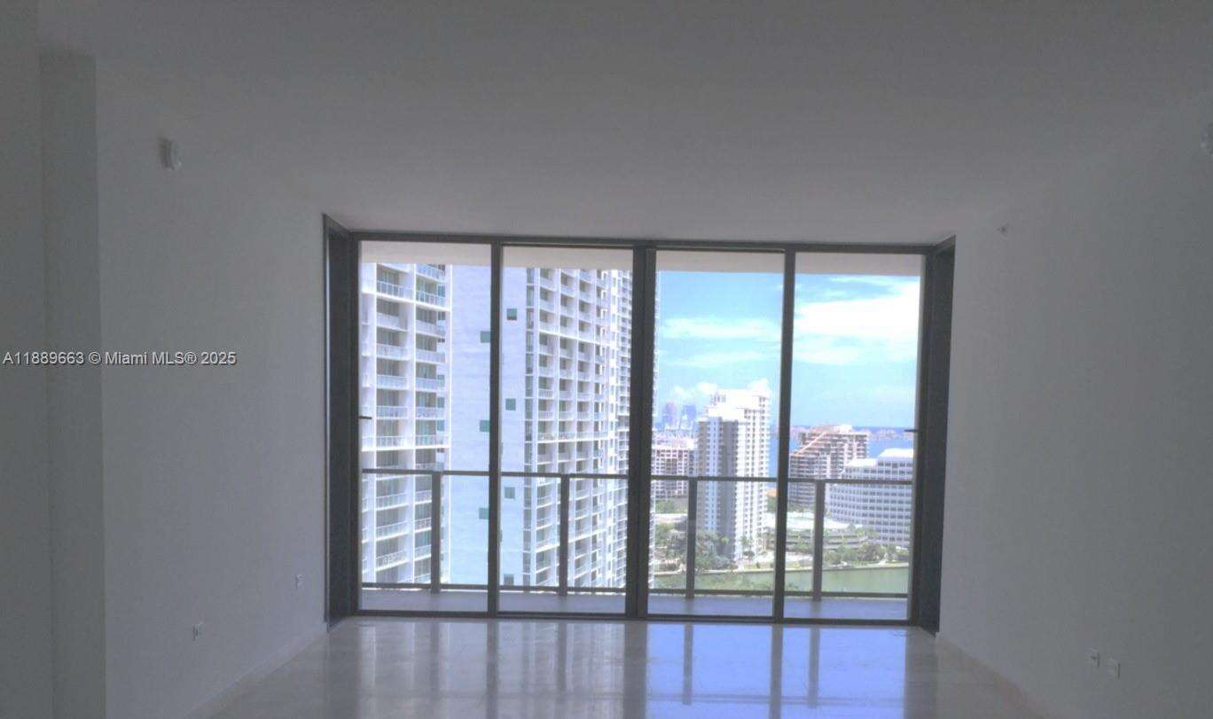 REACH - 68 6 St, Miami, FL 33131 | Picture 5