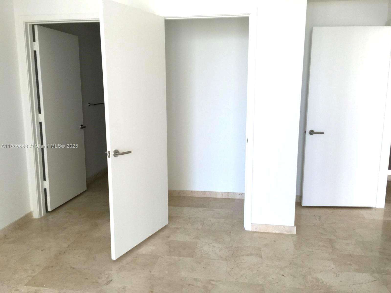 REACH - 68 6 St, Miami, FL 33131 | Picture 9