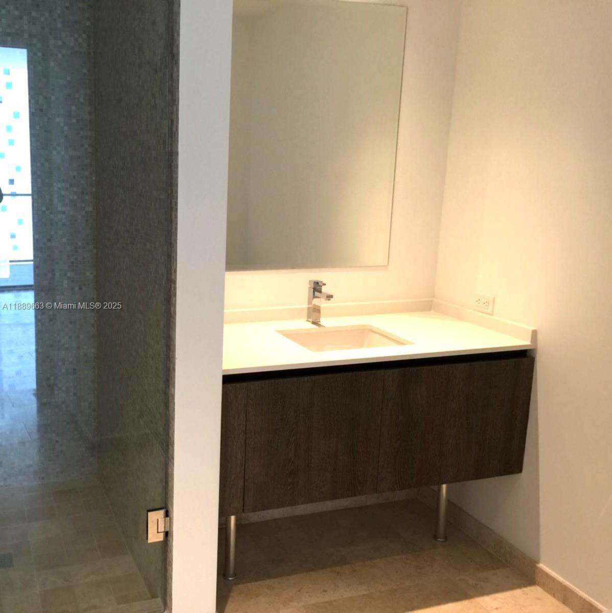 REACH - 68 6 St, Miami, FL 33131 | Picture 10