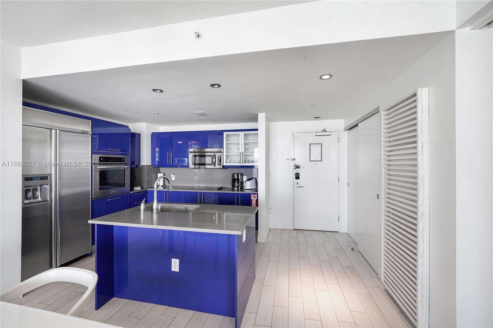 The W Hotel Residences at 3101 Bayshore Dr, Fort Lauderdale, FL 33304 - For Sale photo 2