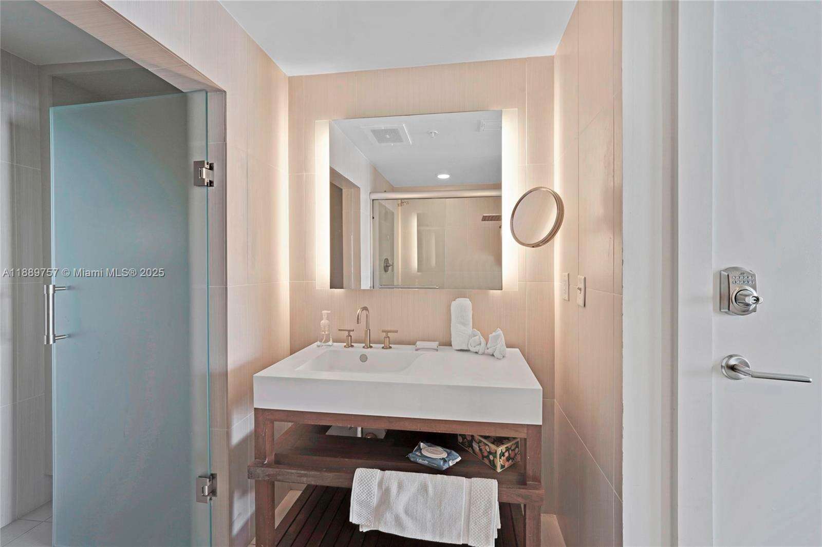 The W Hotel Residences at 3101 Bayshore Dr, Fort Lauderdale, FL 33304 - For Sale photo 20