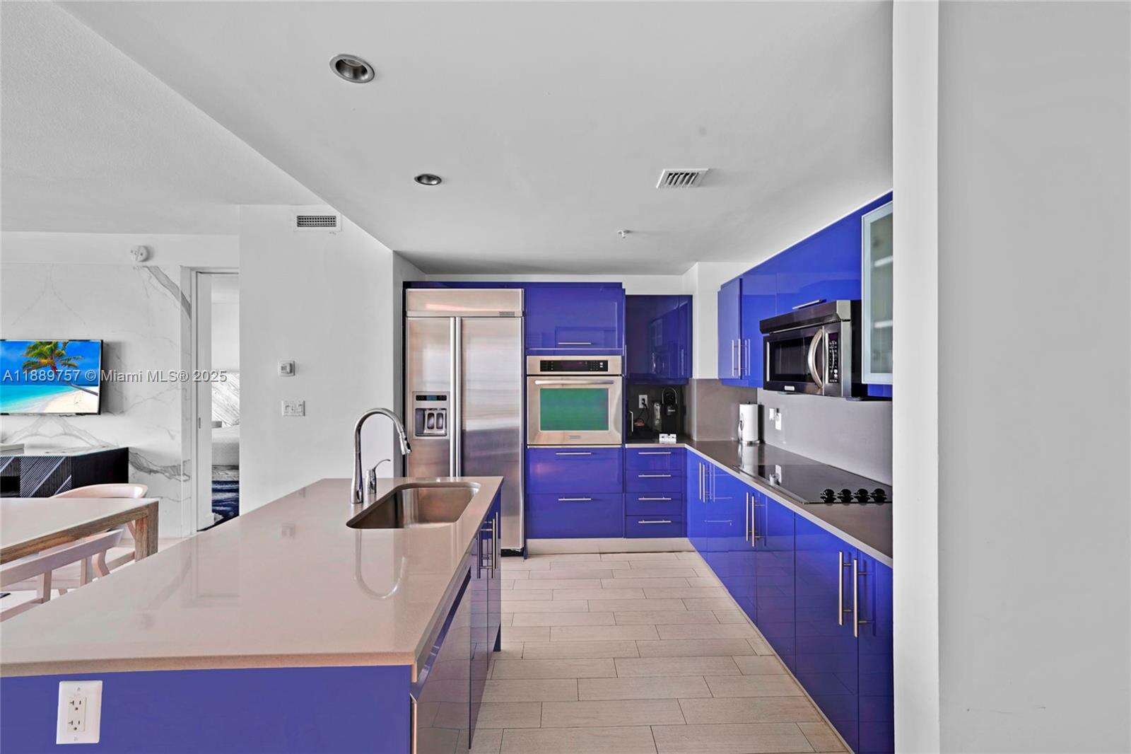 The W Hotel Residences at 3101 Bayshore Dr, Fort Lauderdale, FL 33304 - For Sale photo 3