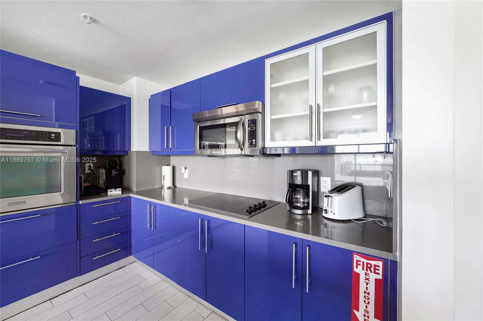 The W Hotel Residences at 3101 Bayshore Dr, Fort Lauderdale, FL 33304 - For Sale photo 4