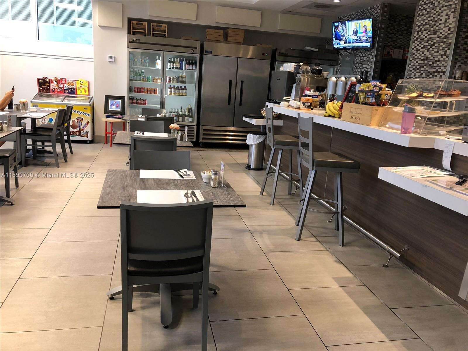 ATLANTIC I AT THE POINT - 21200 Point Pl, Aventura, FL 33180 | Picture 62