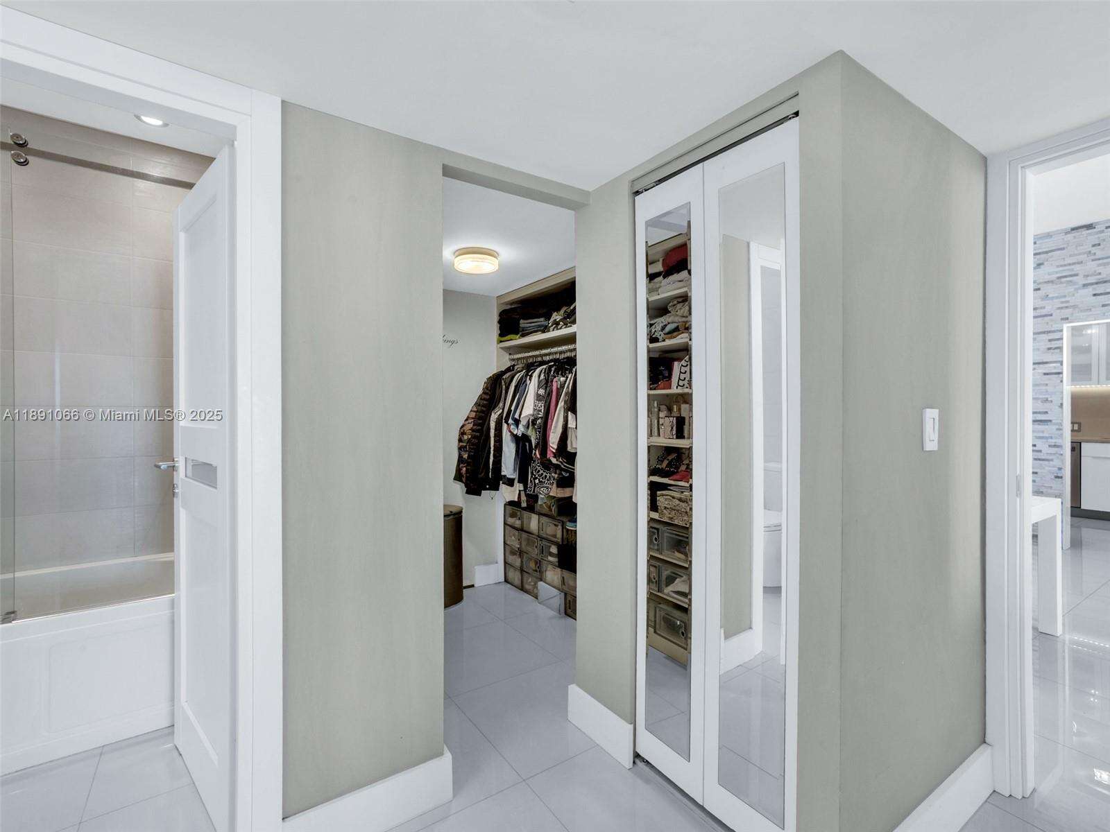 Arlen House at 100 Bayview Dr, Sunny Isles Beach, FL 33160 - For Sale photo 16