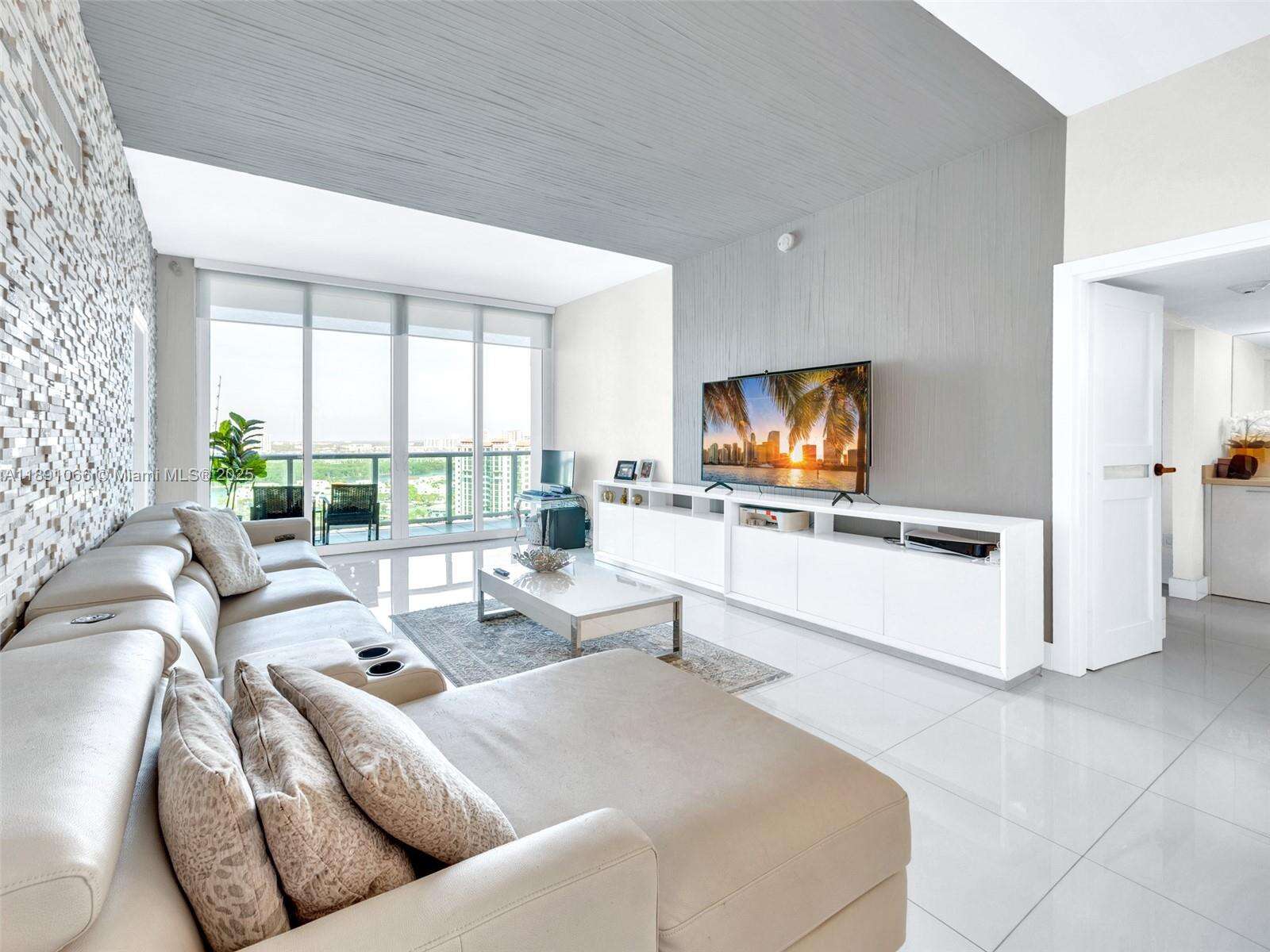 Arlen House at 100 Bayview Dr, Sunny Isles Beach, FL 33160 - For Sale photo 3