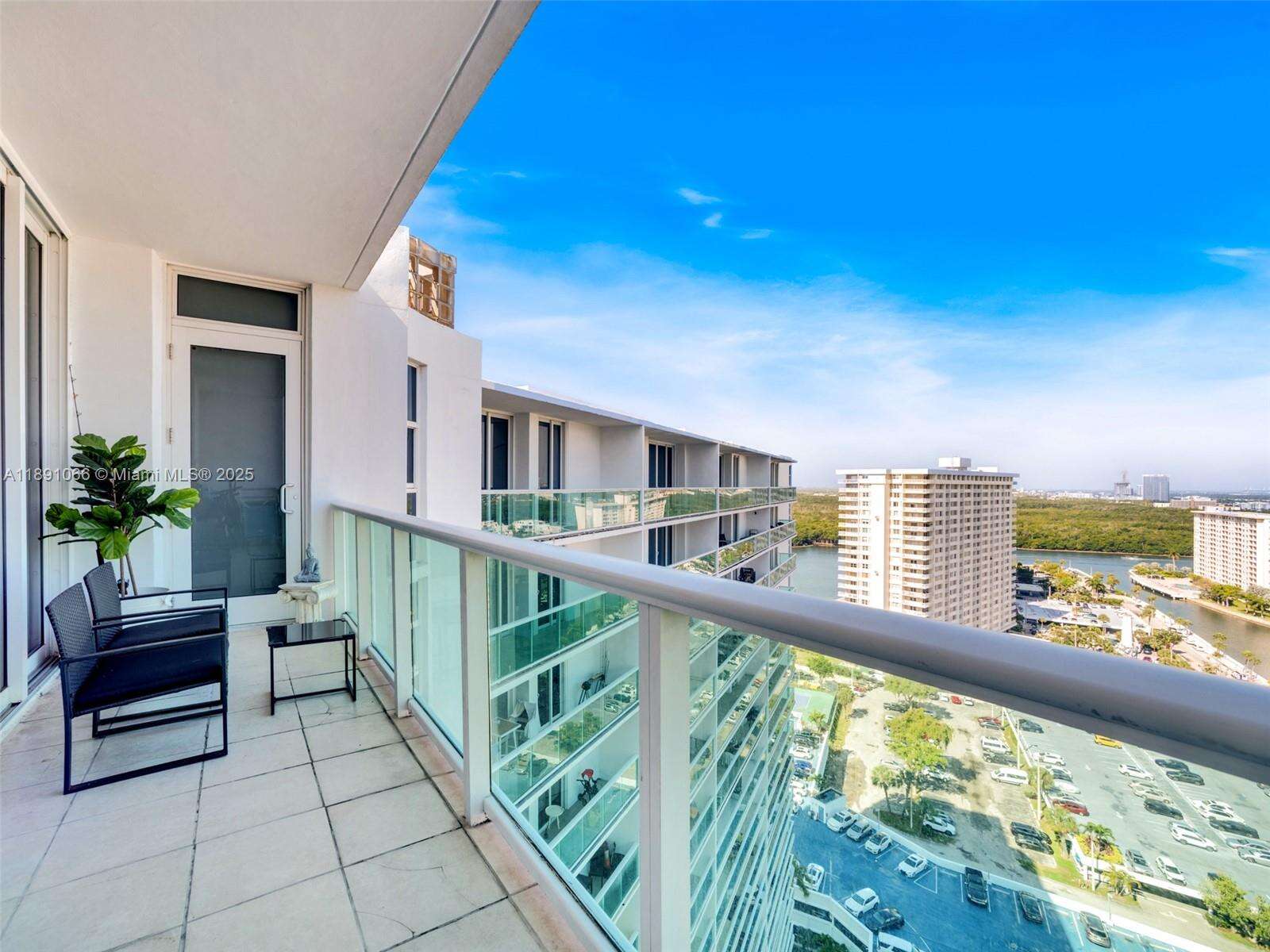 Arlen House at 100 Bayview Dr, Sunny Isles Beach, FL 33160 - For Sale photo 23
