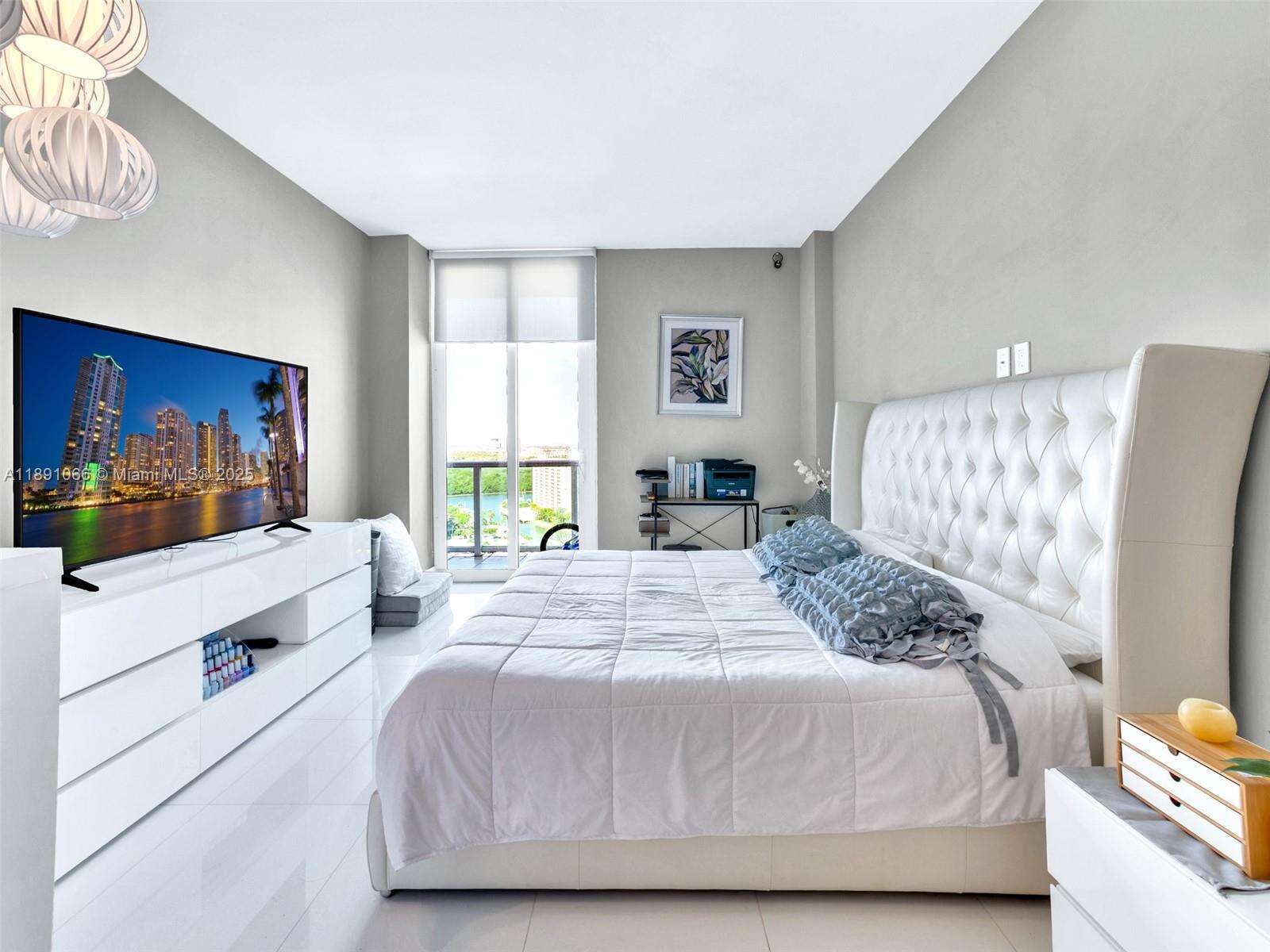 Arlen House at 100 Bayview Dr, Sunny Isles Beach, FL 33160 - For Sale photo 9