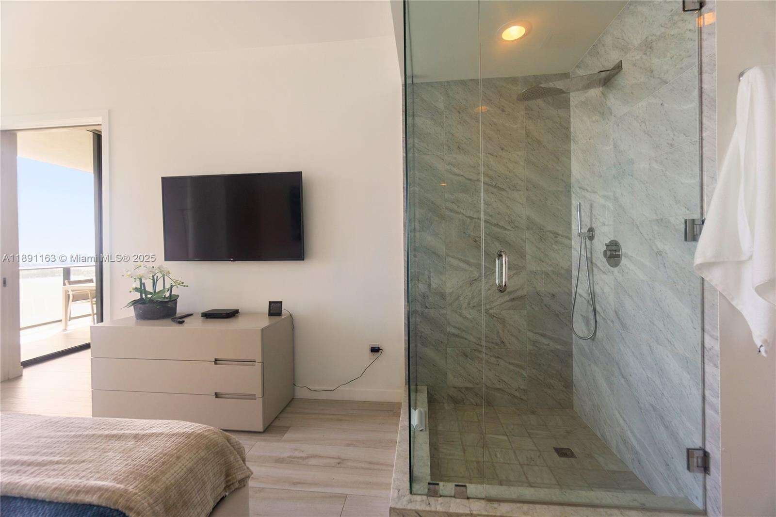 Gran Paraiso at 480 31 St, Miami, FL 33137 - For Sale photo 19