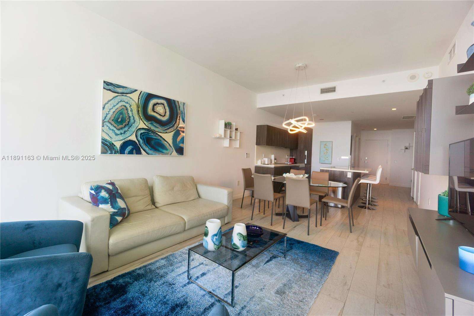 Gran Paraiso at 480 31 St, Miami, FL 33137 - For Sale photo 5