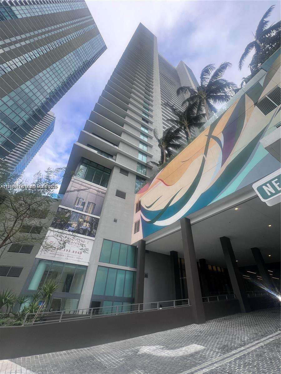 Gran Paraiso at 480 31 St, Miami, FL 33137 - For Sale photo 55