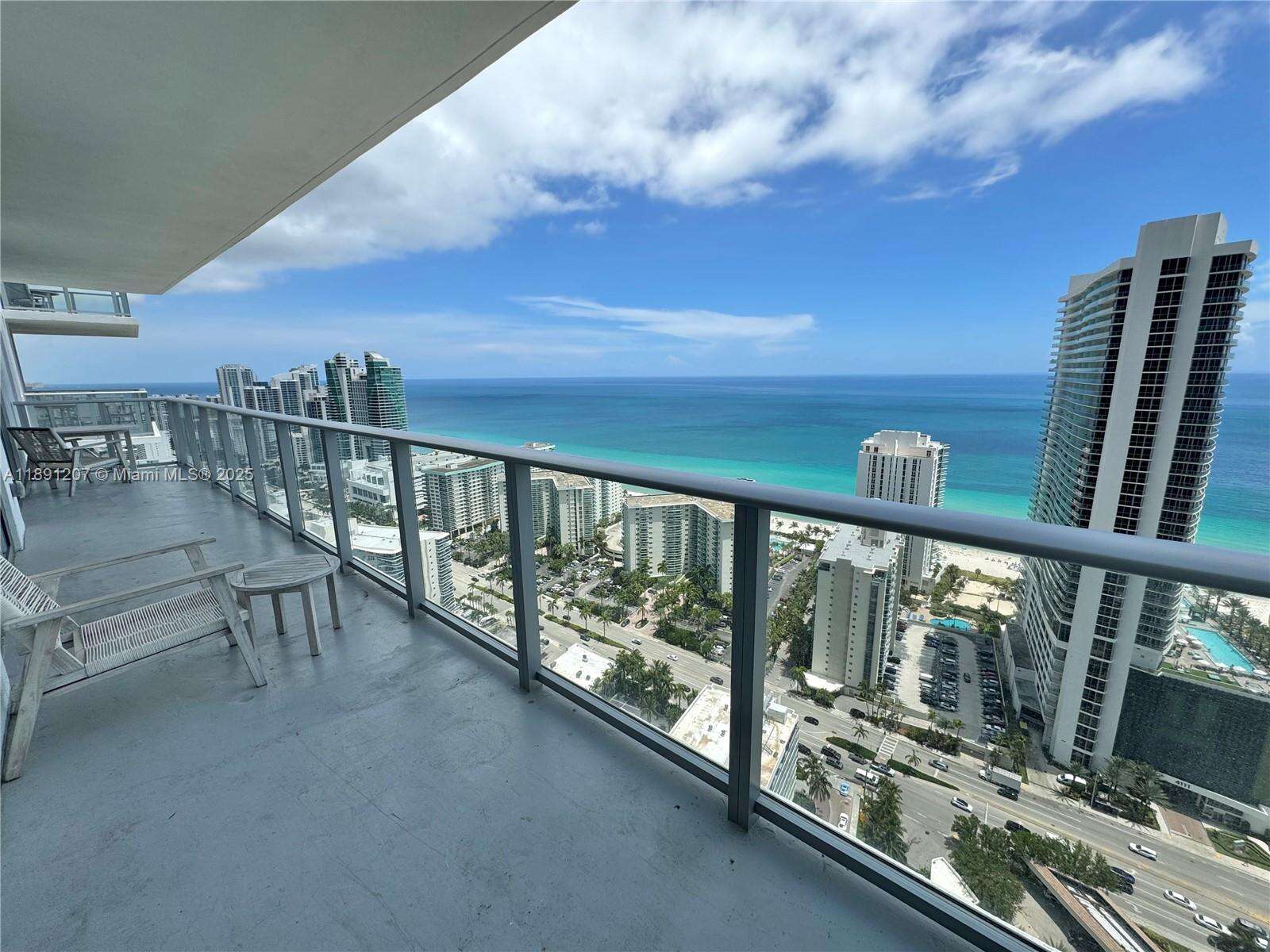 Hyde Beach House at 4010 Ocean Dr, Hollywood, FL 33019 - For Sale photo 4