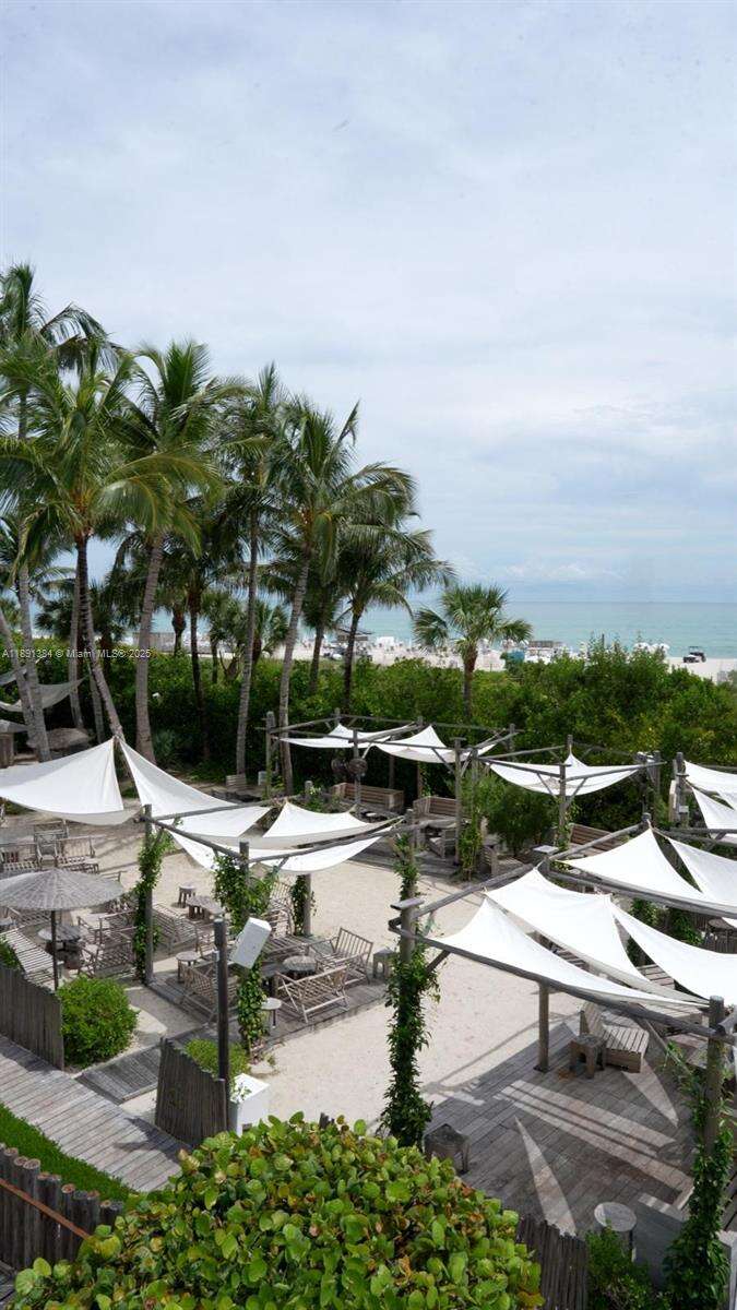 Roney Palace at 2301 Collins Ave, Miami Beach, FL 33139 - For Sale photo 22