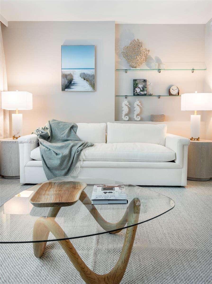 Roney Palace at 2301 Collins Ave, Miami Beach, FL 33139 - For Sale photo 4