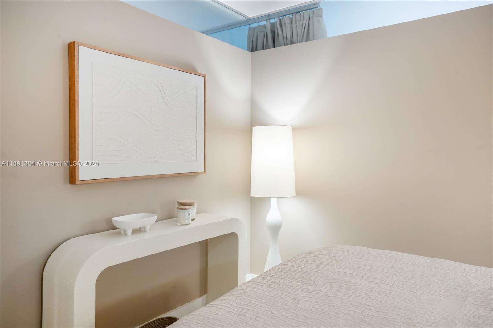 Roney Palace at 2301 Collins Ave, Miami Beach, FL 33139 - For Sale photo 8
