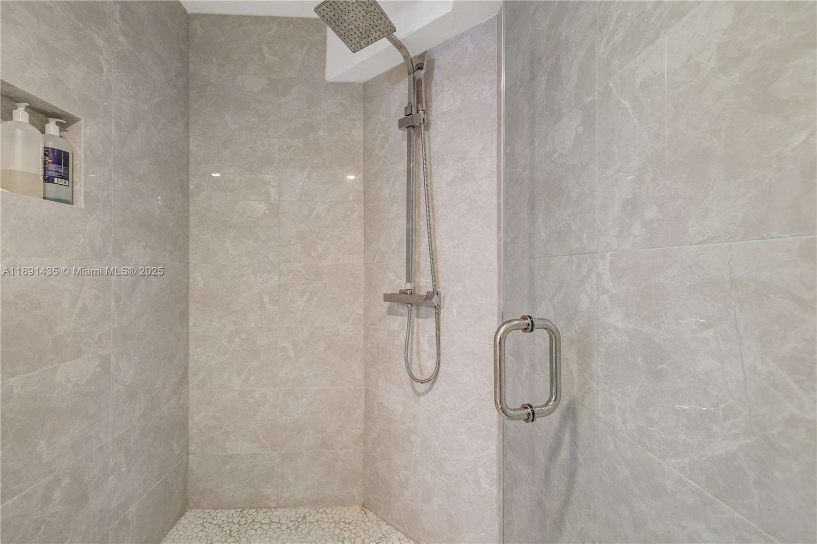 Brickell Place at 1901 Brickell Ave, Miami, FL 33129 - For Sale photo 21