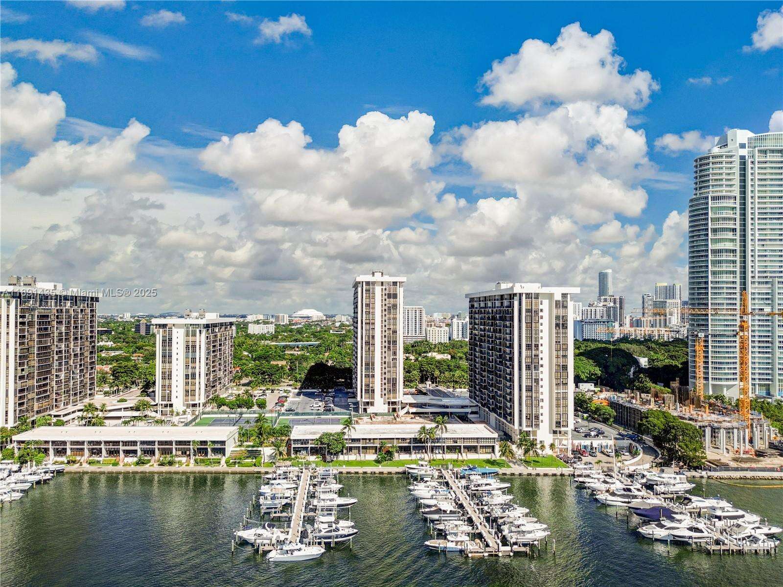 Brickell Place at 1901 Brickell Ave, Miami, FL 33129 - For Sale photo 29