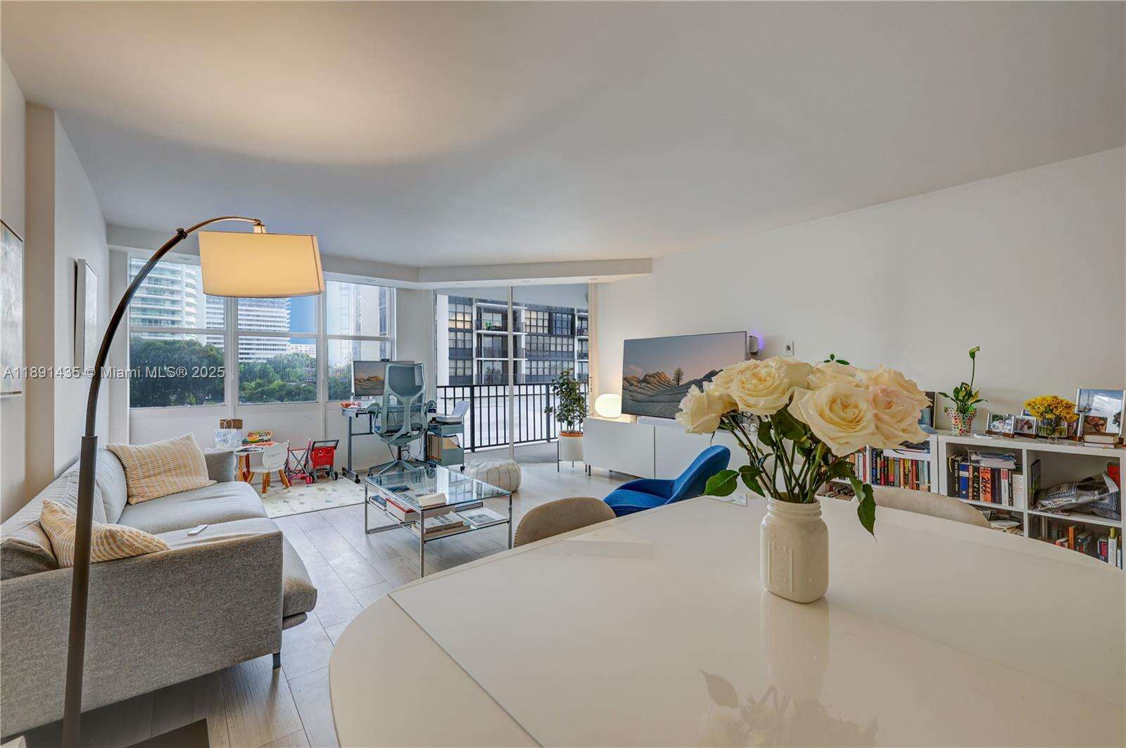 Brickell Place at 1901 Brickell Ave, Miami, FL 33129 - For Sale photo 6