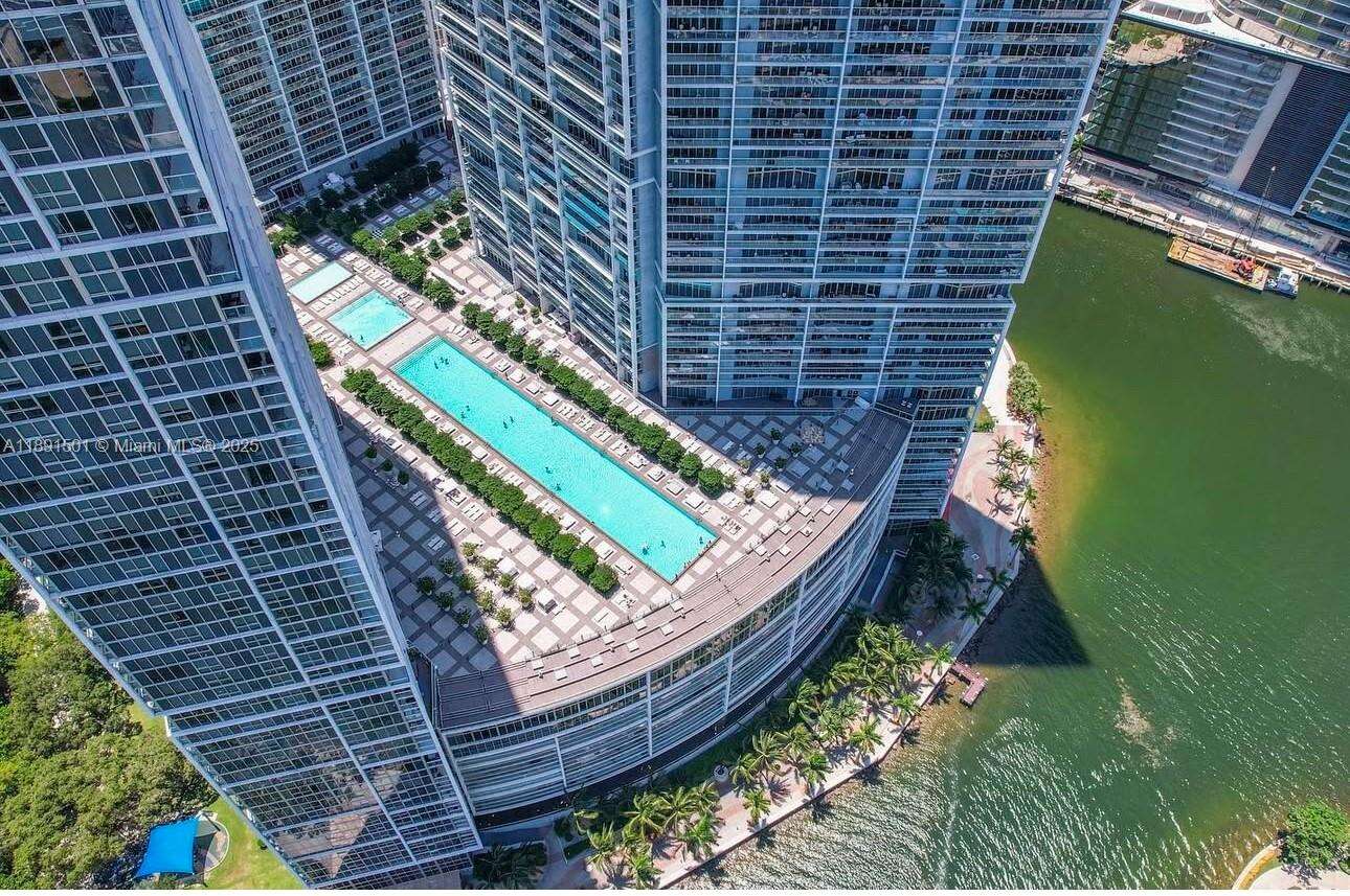 Icon Brickell 2 at 495 Brickell Ave, Miami, FL 33131 - For Sale photo 13