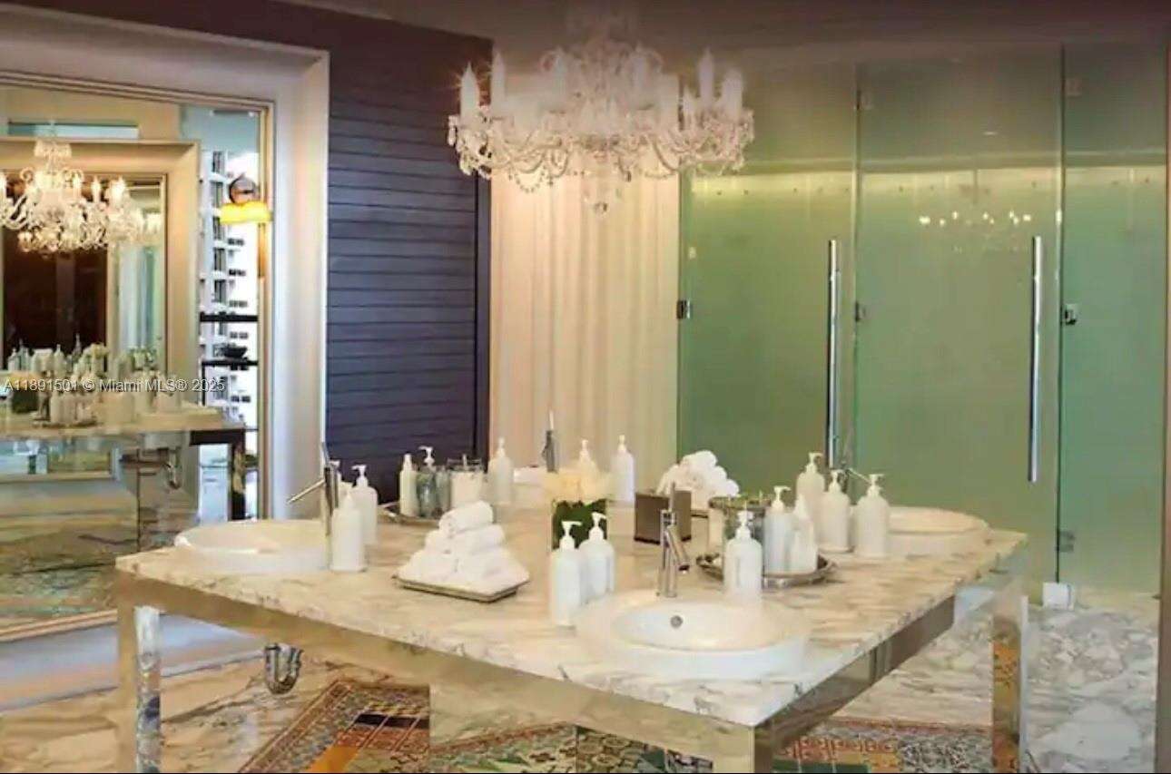 Icon Brickell 2 at 495 Brickell Ave, Miami, FL 33131 - For Sale photo 22