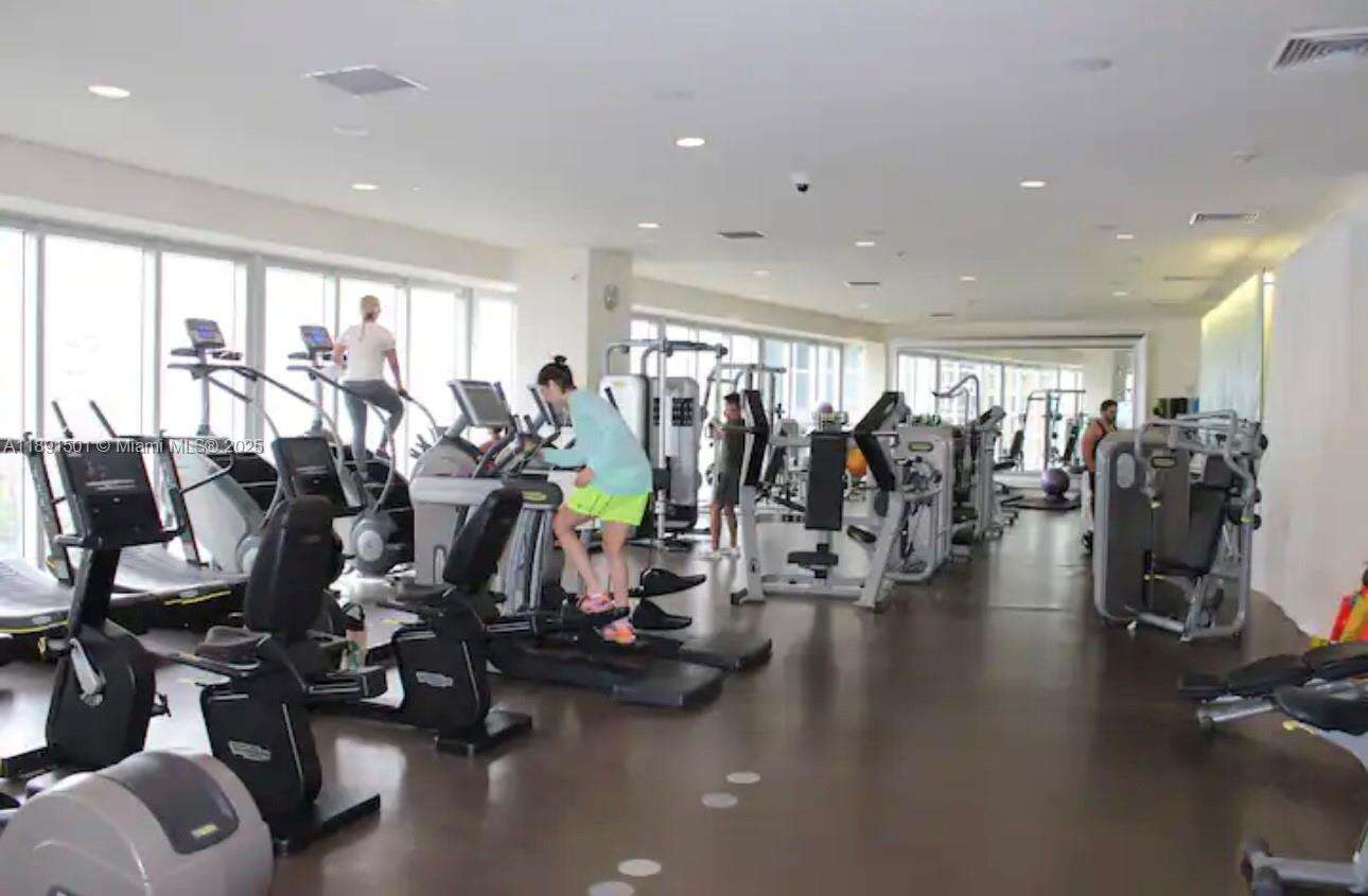Icon Brickell 2 at 495 Brickell Ave, Miami, FL 33131 - For Sale photo 25