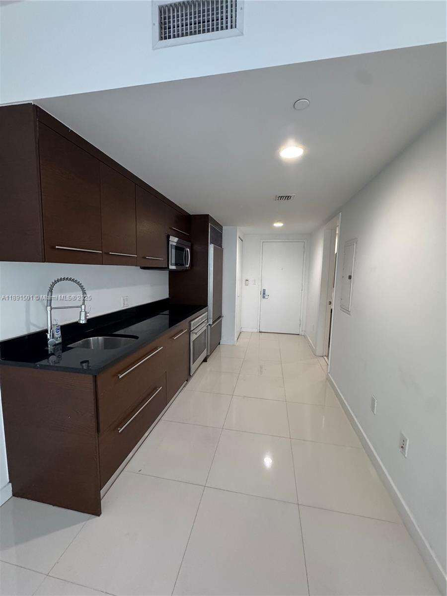 Icon Brickell 2 at 495 Brickell Ave, Miami, FL 33131 - For Sale photo 32