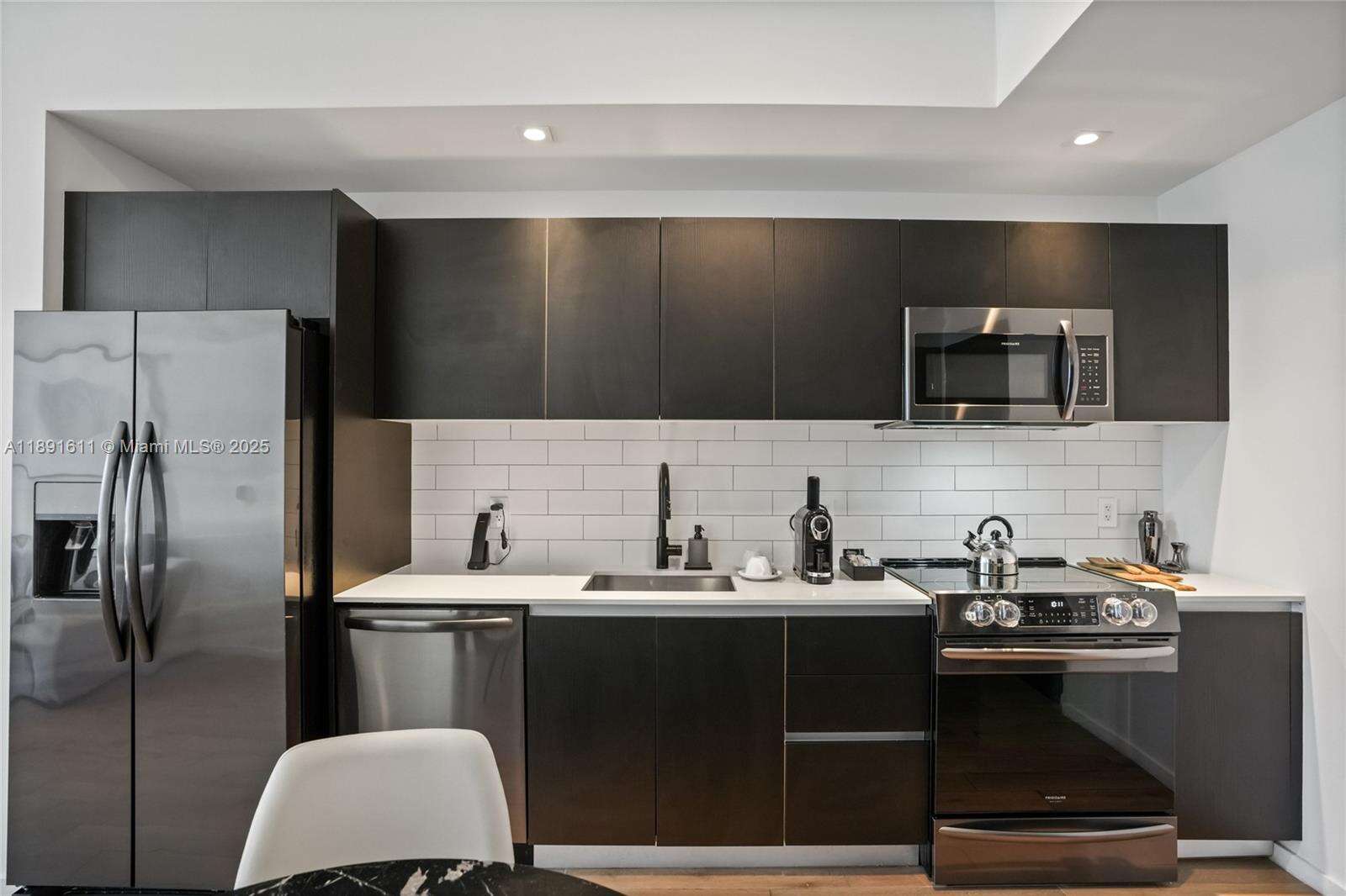 398 NE 5TH STREET - 398 5th St, Miami, FL 33132 | Picture 12