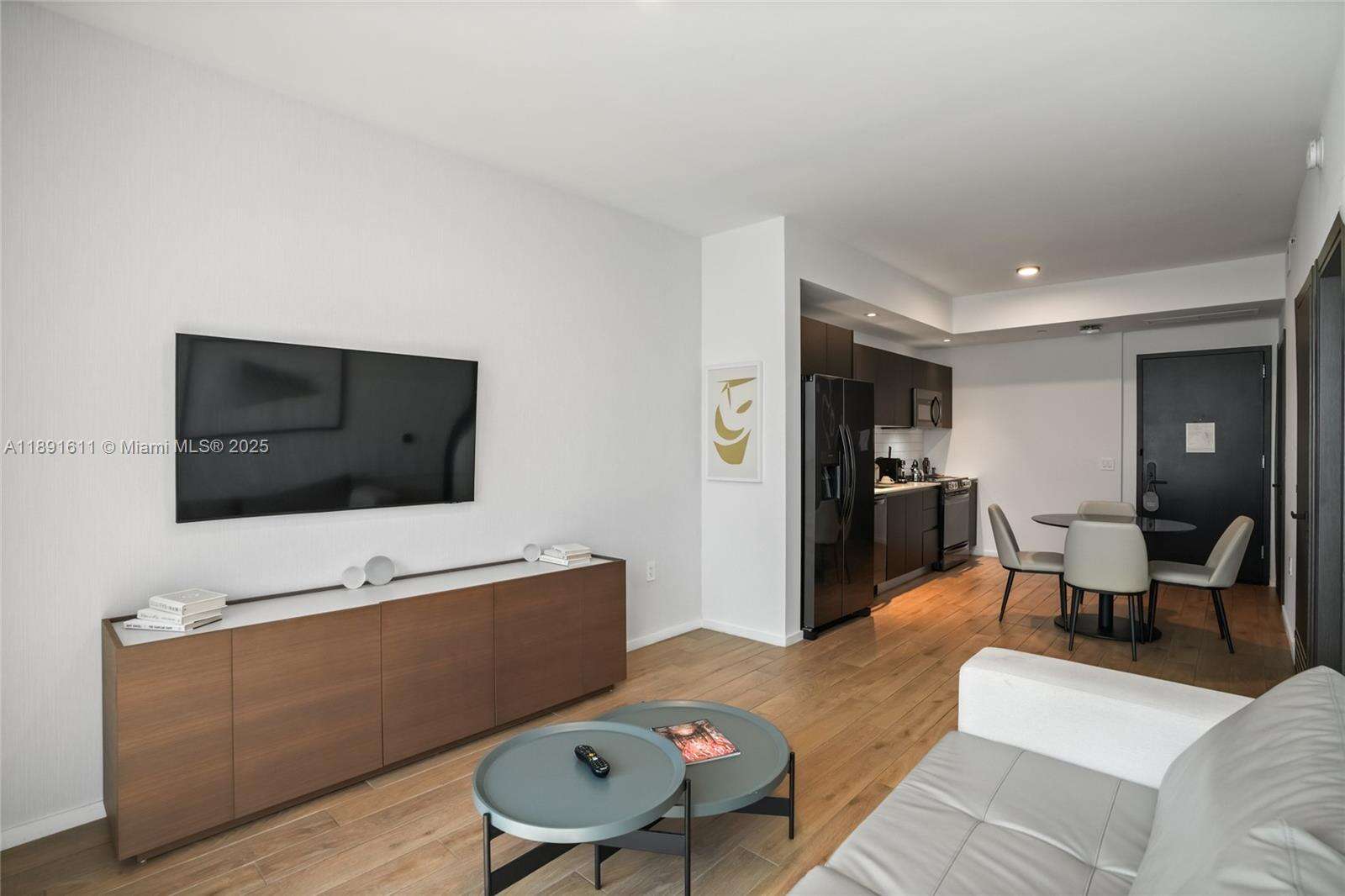 398 NE 5TH STREET - 398 5th St, Miami, FL 33132 | Picture 16