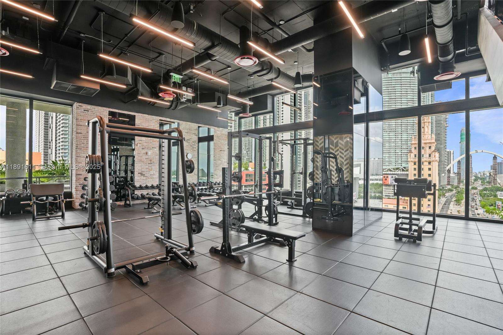 398 NE 5TH STREET - 398 5th St, Miami, FL 33132 | Picture 29