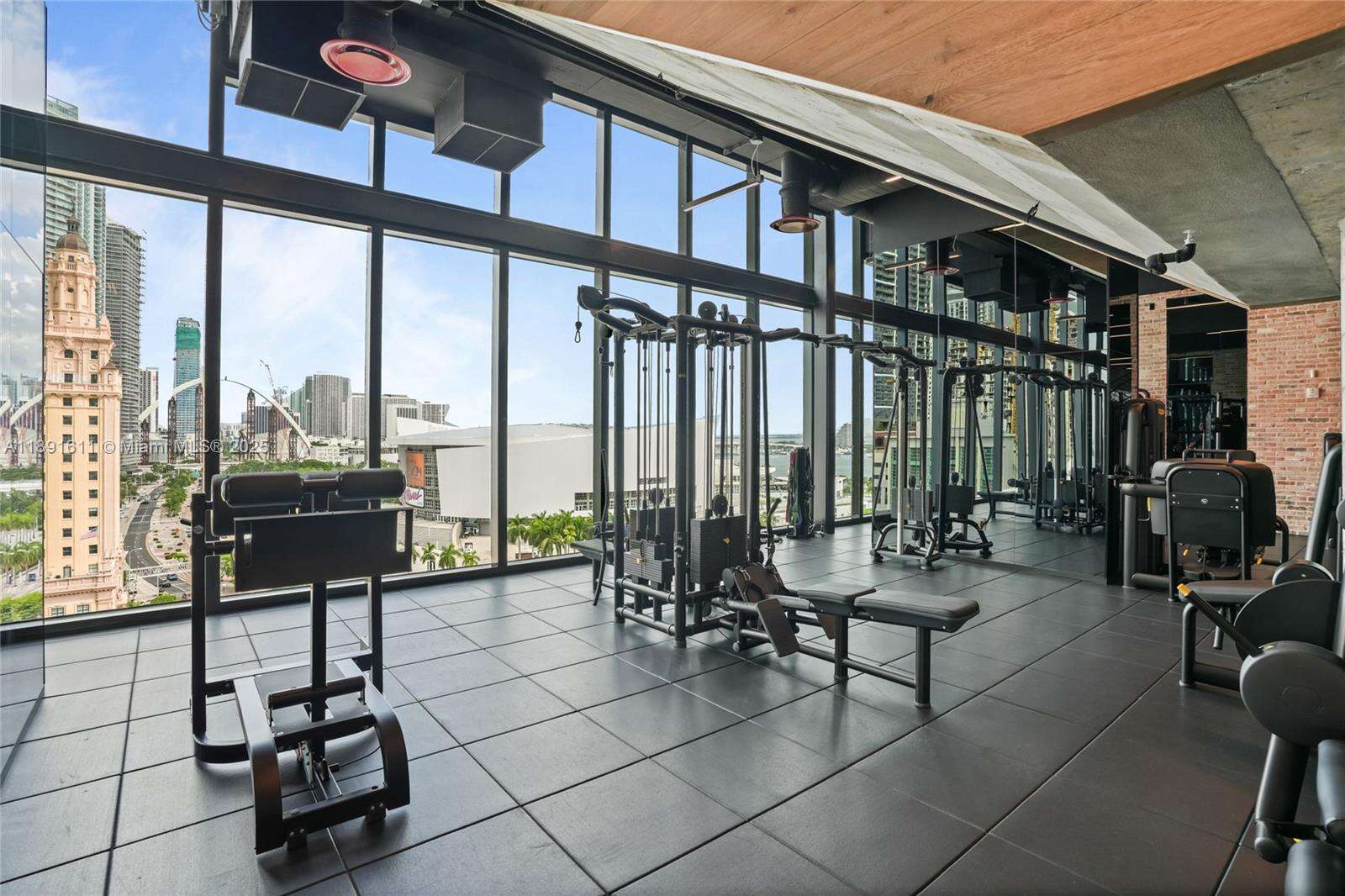 398 NE 5TH STREET - 398 5th St, Miami, FL 33132 | Picture 30