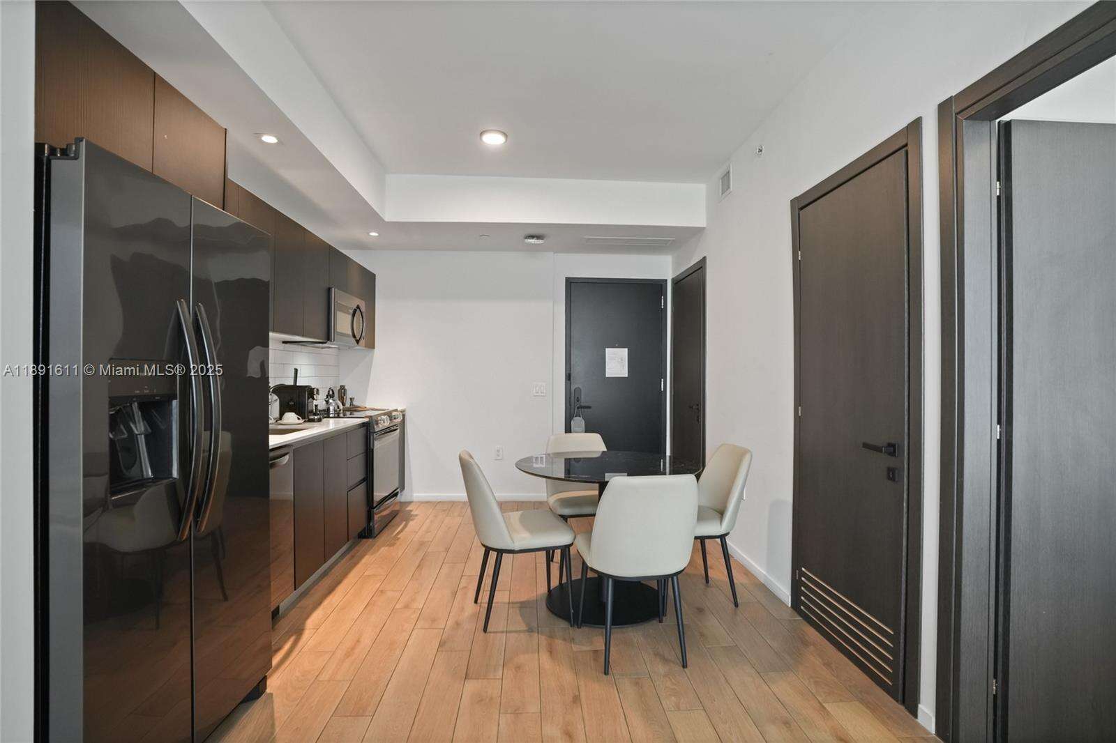 398 NE 5TH STREET - 398 5th St, Miami, FL 33132 | Picture 10