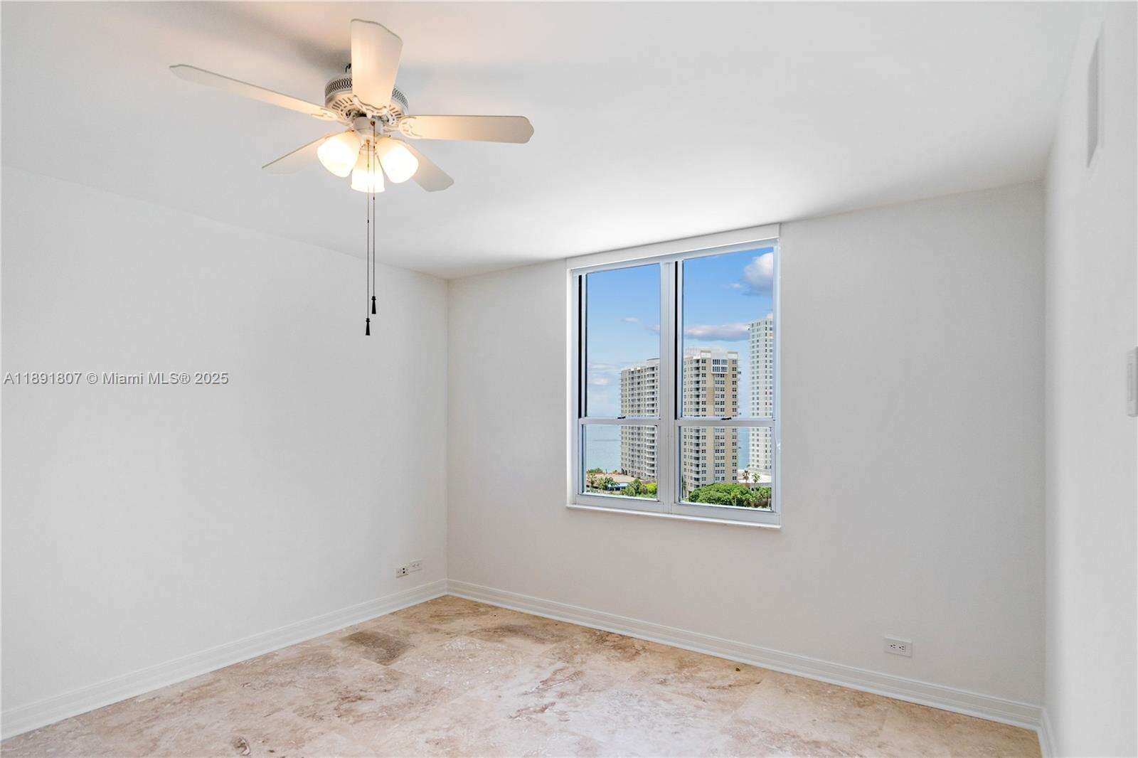 Courvoisier Courts at 701 Brickell Key Blvd, Miami, FL 33131 - For Sale photo 12