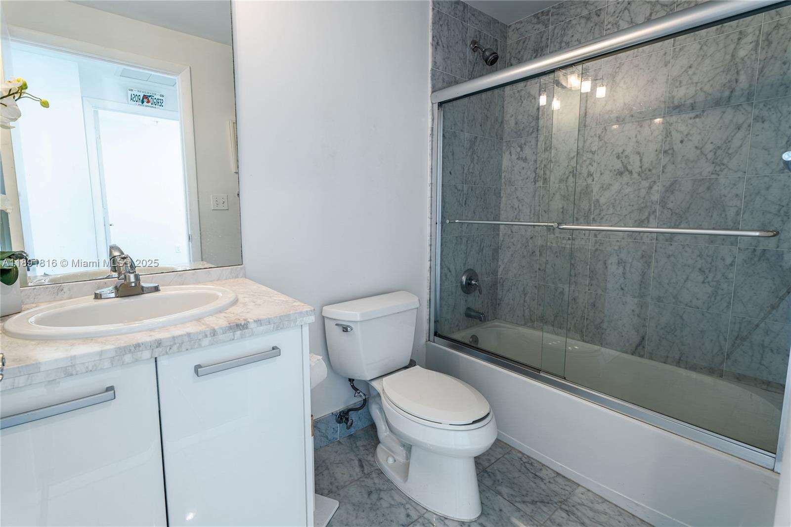 Vizcayne South at 253 2 St, Miami, FL 33132 - For Sale photo 14