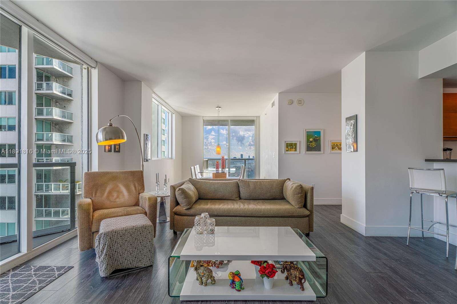 Vizcayne South at 253 2 St, Miami, FL 33132 - For Sale photo 3